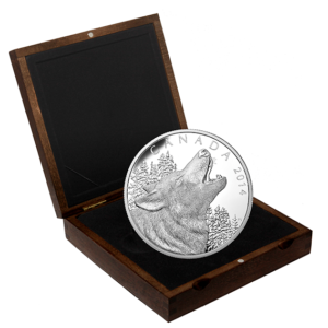 2014 1/2 Kilo Howling Wolf $125 Canadian Silver Coin
