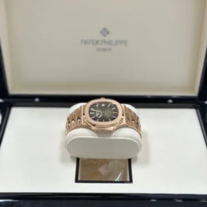 Patek Philippe 5711/1R-001 Nautilus Rose Gold Chocolate Dial