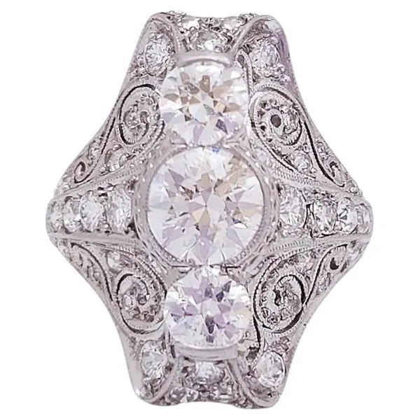 1930s Art Deco Three Stone Diamond Ring