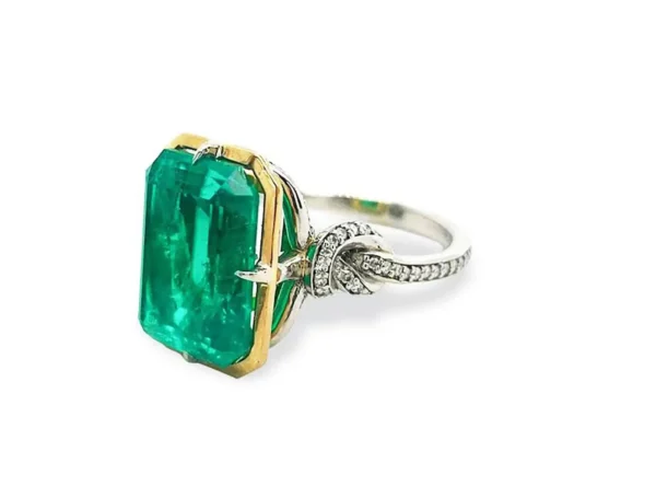 3ct Emerald in Forget Me Knot Ring Platinum and 22ct Yellow Gold