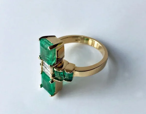 4.24 Carat Fine Colombian Emerald Diamond Art Deco Style Ring 18K