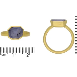 Antique 17th century AD Post Mediaeval sapphire gold ring