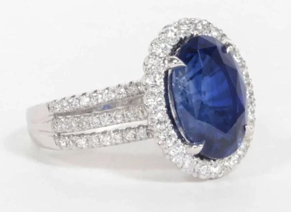 Certified Royal Blue Sapphire Diamond Ring