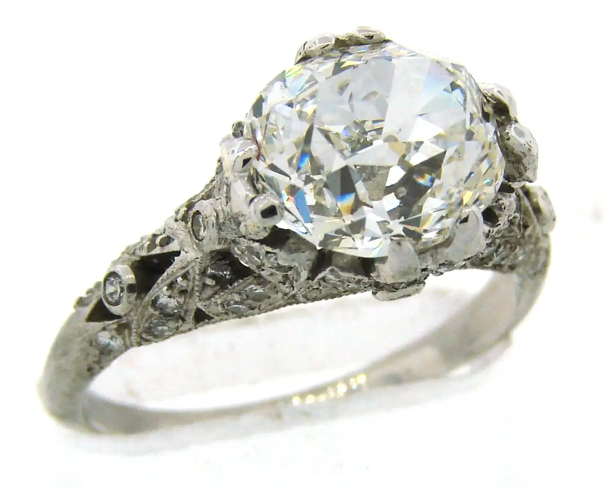 Cushion Cut Diamond Platinum Ring Art Deco circa 1920s 3.02-carat GIA G SI1