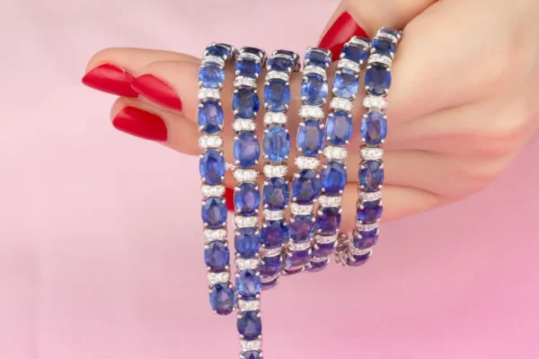 Ella Gafter Blue Sapphire Diamond Necklace Earrings