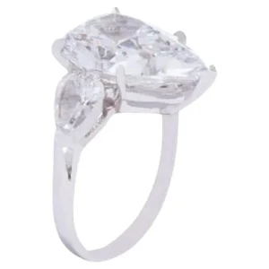 Exceptional Flawless GIA Certified 18 Carat Pear Cut Diamond Ring