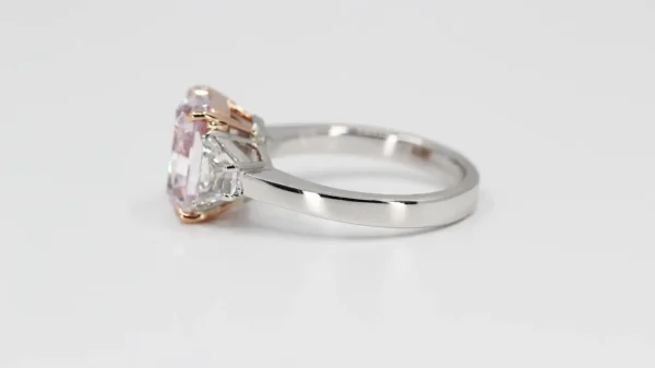 Fancy Purplish Pink Internally Flawless Diamond Ring GIA Certified 4.24 Carat