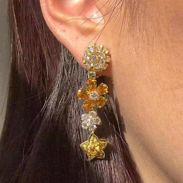 Folie des Prés Diamond Sapphire Earrings