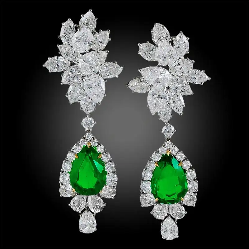 Harry Winston Emerald Diamond Cluster Platinum Pendant Earrings