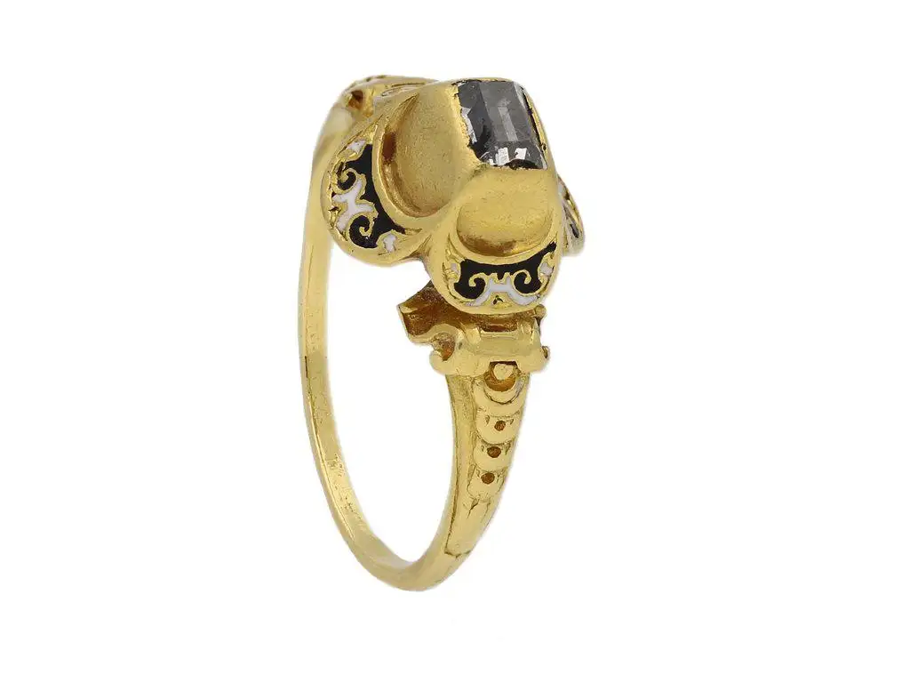 Museum Quality Tudor Table Cut Diamond Gold Ring