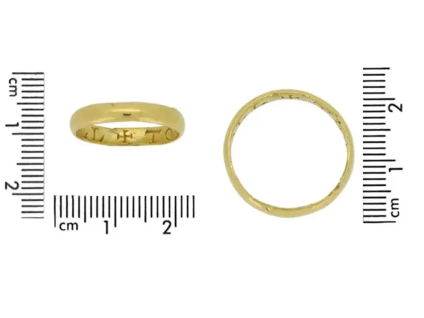 Post Mediaeval Gold Posy Ring TOVT IOVRS LOIALL