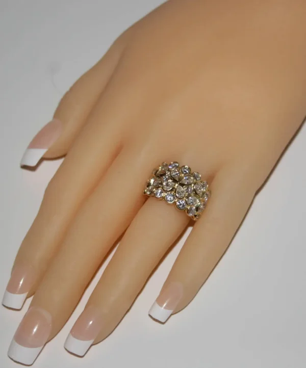 Rosee 4.25 Carats Diamond Gold Floral Band Ring